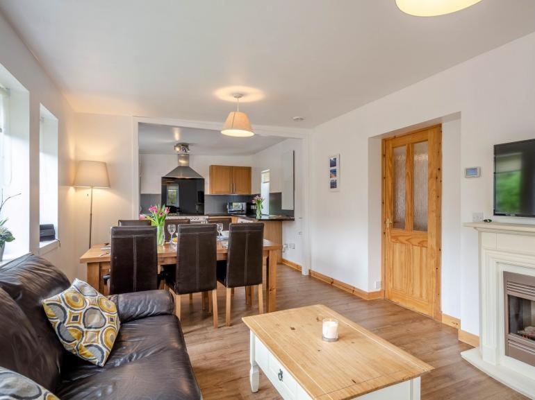 Cosy 3 Bedroom Home In Centre Of Brodick Eksteriør bilde